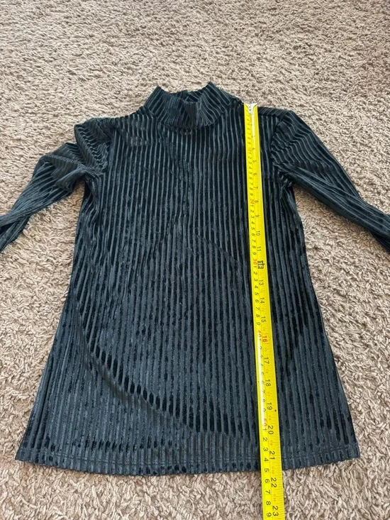 Chelsea 28 Black Velvet Mockneck Top Long Sleeve Size XXS - Picture 7 of 8